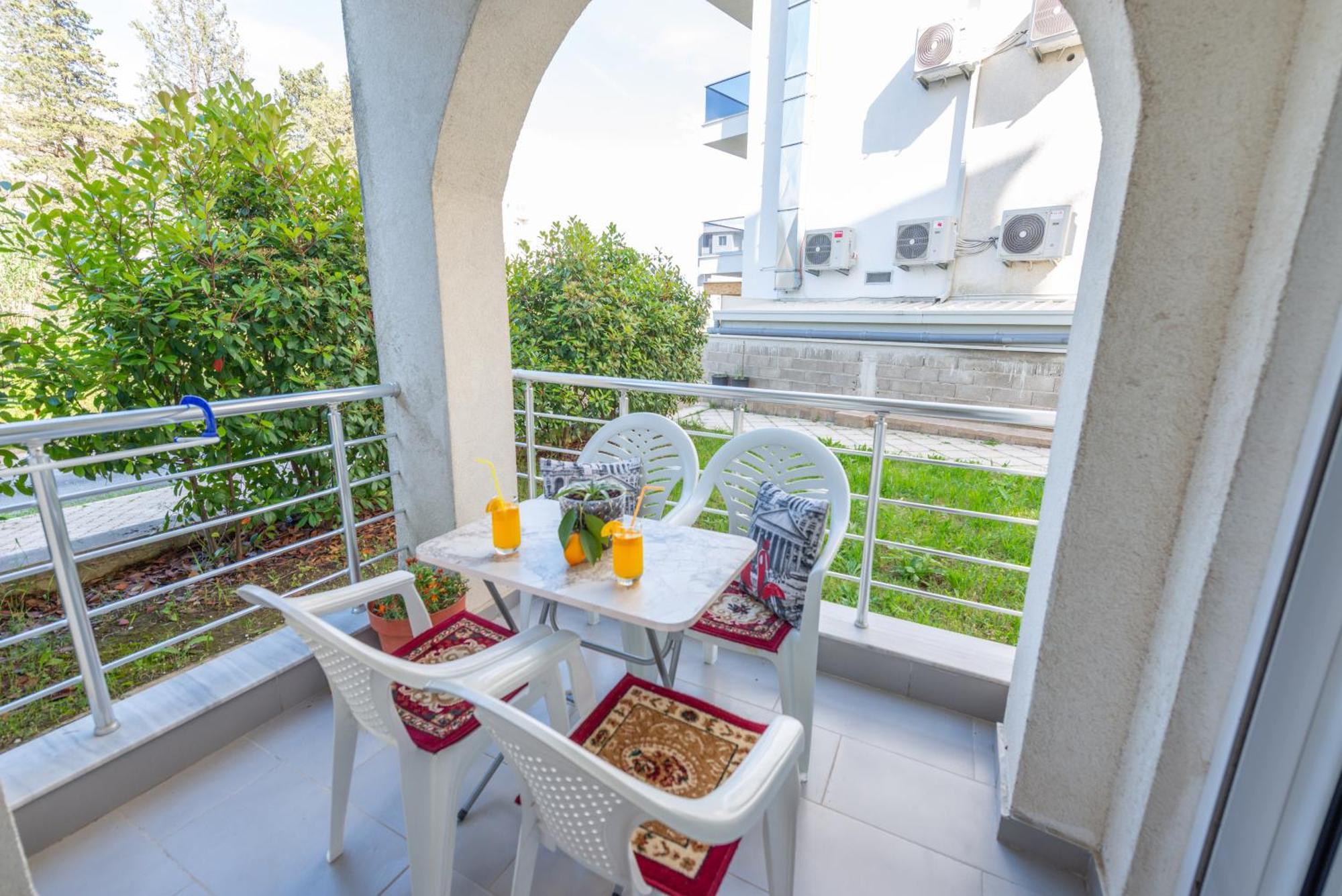 Apartment Francesko Ulcinj Luaran gambar